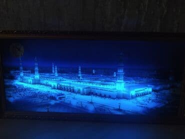 Sikkələr: Saat cercive 2 cur isiq yanir azan sesi var tezedir hec islenmeyib — 3