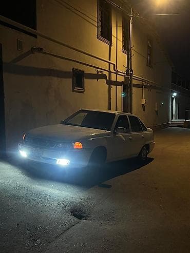 daewoo nubira: Daewoo Nexia: 1.5 l | 2008 il Sedan — 10