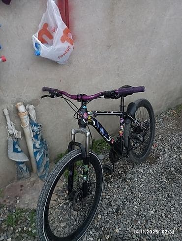 sederek velosipedler: Dağ/şəhər üçün universal velosiped Xüsusiyyətlər: - Alüminium — 3