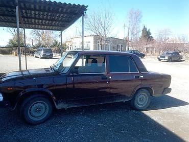 yeni il əl işləri: Kirayə verilən avtomobil – klassik VAZ 2107 (Lada) - Kuzov: sedan — 2
