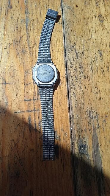 ucuz elektron saatlar: Qol saatı, Casio, rəng - Gümüşü — 3