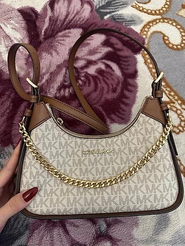 bts canta: Michael Kors orginal çantası
Yeni kimidir,cızığı yoxdur.
İdeal qalıb — 4