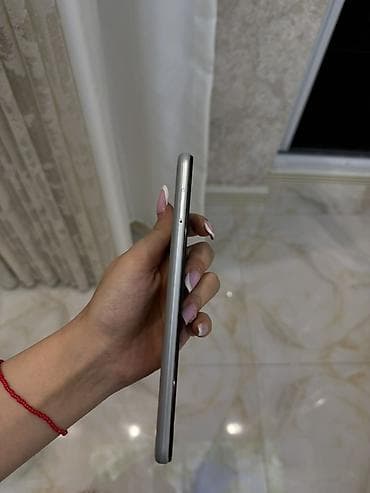 tecno camon20pro: Tecno Spark 8C, 64 GB, rəng - Gümüşü, İki sim kartlı — 5