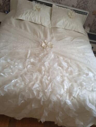 deve yunundan yorgan: 1defe istifade edilib 1gun yeni.yep yenidi.istiyen maraqlansin — 1