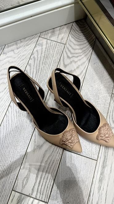 Женская обувь: Versace qadın ayaqqabısı – bej rəngli slingback nasoslar 38 razmer — 3