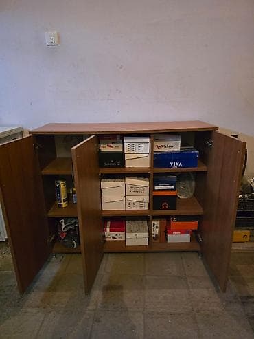 plastik qapi gence: Mebel dolabı – 3 qapılı, ayaqqabı rəfi. səliqəli işlənib. möhkəm — 2