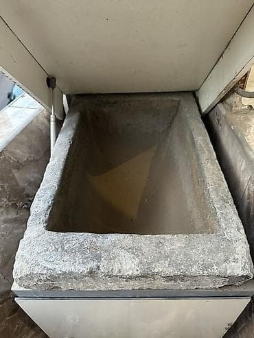 tibbe aid sekiller: Beton su çəni (balkon üçün), üstü qapaqlı dolab daxil. 1930-1940 ci — 5
