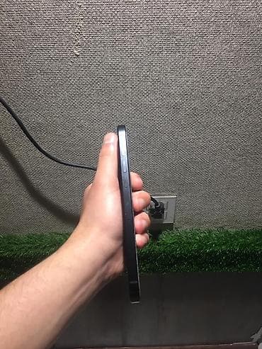 iphone 7 azerbaycan: IPhone 16 Pro Max, 256 GB, Qara, Face ID — 3