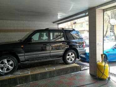 nerimanovda obyekt satilir: Nərimanov rayonu ərazisində, yol kənarı və məhəllənin girişində 23 — 7