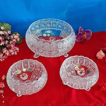 qab desdi: Tom 1 eded meyve qabi ve 2 eded konfet qabi. meyve qabi 170 azn konfet — 2