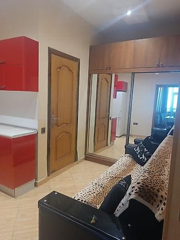 studio menziller: Kirayə ev. 7-ci mkr Piramida MTK Mebel və məişət avadanlıqları ilə — 2