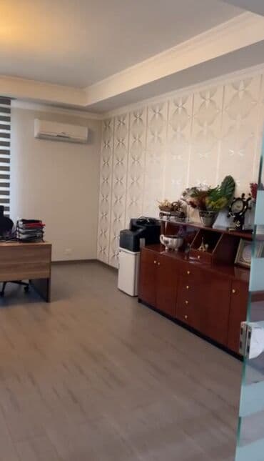 qubada yeni binalar: Təcili super təklif!!! 4 otaq bir mətbəx və ela teraslli.Ofis sahəsi – — 8