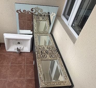 Vanna otağı üçün mebel dəsti - Tərkib: şkaflı tualet stolüstü modul