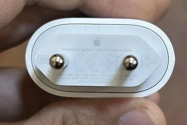 8 plus iphone: Apple 20W USB‑C Güc Adapteri - Model: A2305 (üzərində qeyd “Designed — 2