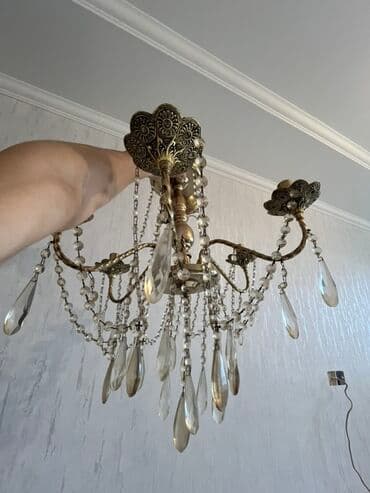 Ev saatları: Çılçıraq, 3 lampa, Metal — 1