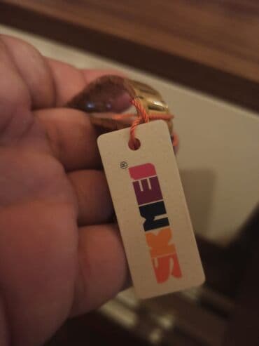 irshad telecom is saatlari: Yeni, Qol saatı, rəng - Qızılı — 4