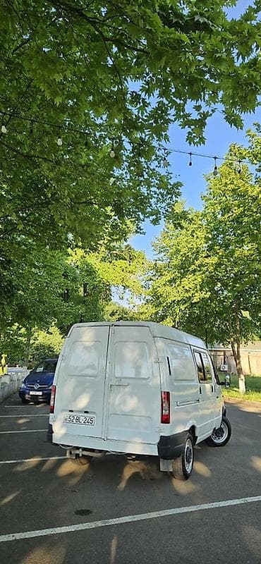 10 lt 663: QAZ GAZel: 2.7 l | 2006 il 10000 km Mikroavtobus — 4