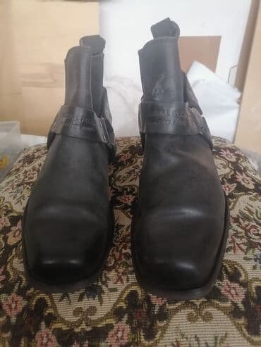 Təmiz dəri möhkəm botinka, Avropadan alınıb, kazaçkidi, 10 il rahat lalafo.az -da Təmiz dəri möhkəm botinka, Avropadan alınıb, kazaçkidi, 10 il rahat