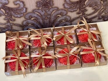 gəlin maşını bəzəkləri: 8 mart üçün əla seçim. Təbii, ziyansız hədiyyəlik şamlar. Qutusu ilə — 2