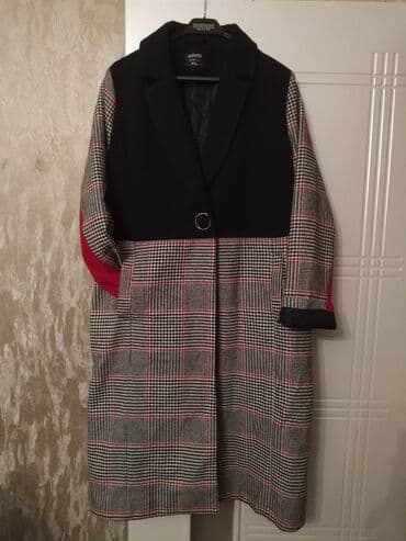 Defacto. iki defe geyinilib. olcu 44-48 gedir