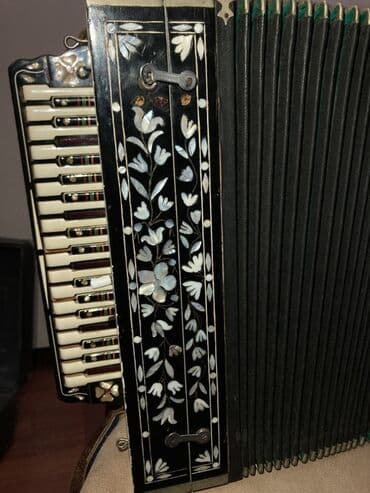 купить синтезатор бу: Qarmon, Akustik, İşlənmiş, Ünvandan götürmə — 2