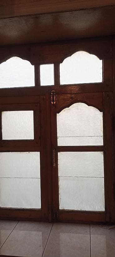 qapi ve pencere: Məhsul: Taxta qapı və pəncərə dəsti Təsvir: - Klassik üslubda — 3