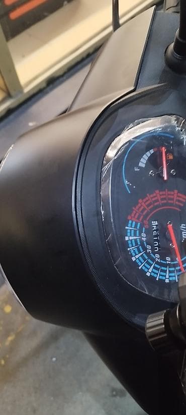 traktor te 150: ZigZag benzinli skuter – şəhər içi yüngül və çevik nəqliyyat. 4 günün — 2