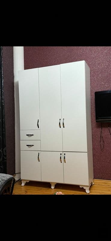 Qarderob, paltar dolabı