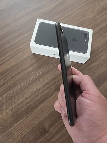 100: IPhone 7 Plus, 128 GB, Qara, Barmaq izi — 6