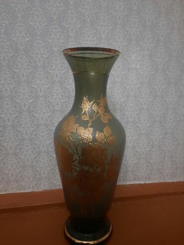 Bir vaza, Bogem şüşəsi