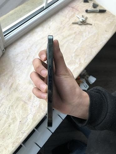 iphone 4s: IPhone 13 Pro, 256 GB, Yaşıl — 3