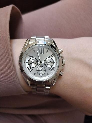 sovet saati: Gümüşü Qadın Saatı — MK Stil ✨ 12AZN SON Vəziyyət: İşlənmiş, səliqəli — 2