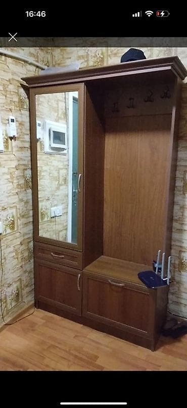 1 qapı, Güzgülü, Qəhvəyi, Digər material, Açılan, Düz dolab lalafo.az -da 1 qapı, Güzgülü, Qəhvəyi, Digər material, Açılan, Düz dolab