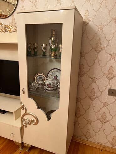 işlenmiş mebeller satilir: İşlənmiş, TV stend, Kredit yoxdur — 2