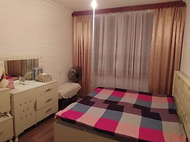 20 nomreli mektebin yaninda satilan evler: Sumqayıt, 2 otaqlı, Köhnə tikili, 60 kv. m — 2