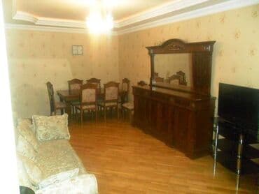 8 mikrorayon: Nəsimi rayonu, 4-cü Mikrorayonda, 4-otaqlı, sahəsi 110kv-m olan mənzil — 3