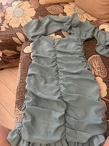 Şalvarlarin her biri 5azn teze kimidi sapaqi 10azn (38razmer) bardovu — 2