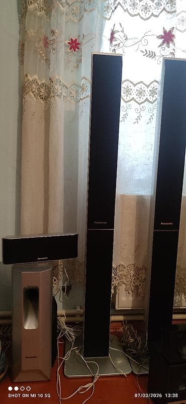cat s60: Ev kinoteatrı üçün dinamiklər dəsti Komplekt: - Panasonic ön “tower” — 3