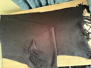 mini yupqa: Tünd qəhvəyi rəngdə, toxuması yumşaq şal/şarf. penti.yeni - Material — 2