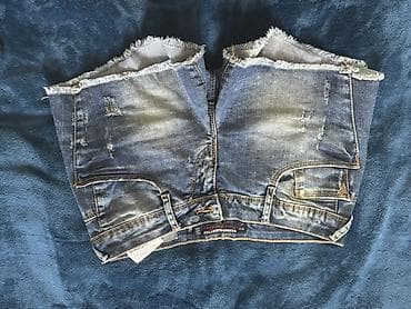 şort: - Məhsul: Cins şort - Parça: Denim (klassik mavi rəng, yüngül elastik) — 1