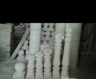 балясины из камня: Müxtəlif formalı və ölçülü mərmər balüstradalar təklif olunur. Bu — 27