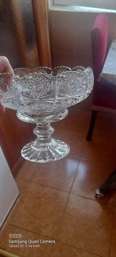 sazan yemi: 10 manatv — 5