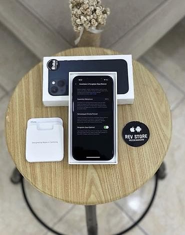 i̇pone 13: IPhone 13, 128 GB, Midnight, Zəmanət, Simsiz şarj, Face ID — 3