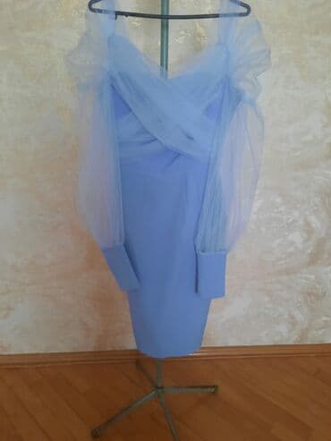 1 defe geyinilib yenidir. Ölçü S-M 
Qiymet 20 azn