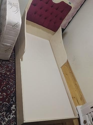 uşaq beleyi: Oğlan və qız üçün, İşlənmiş, Çarpayı, Bazalı, Matras ilə, Siyirməsiz — 3