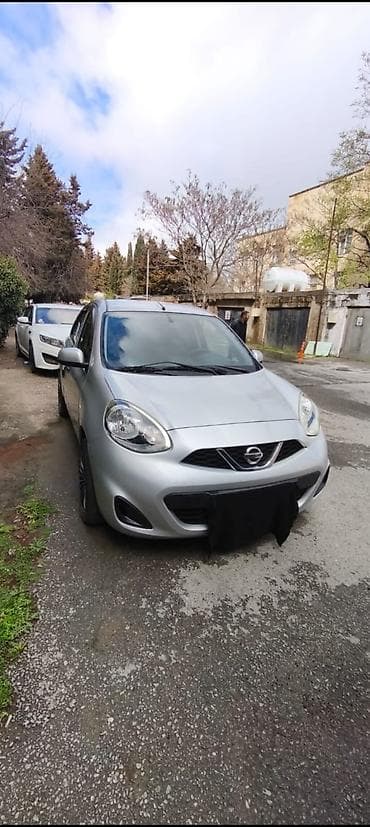 rustavi masin bazari 2022: Nissan March (Micra) – gümüşü rəng, 5 qapılı hetçbek. Texniki — 3