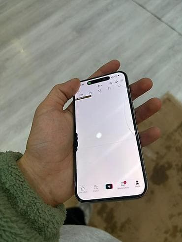 samsung a50 plata: IPhone 15 Pro, 128 GB, Gümüşü, Qırıq — 1