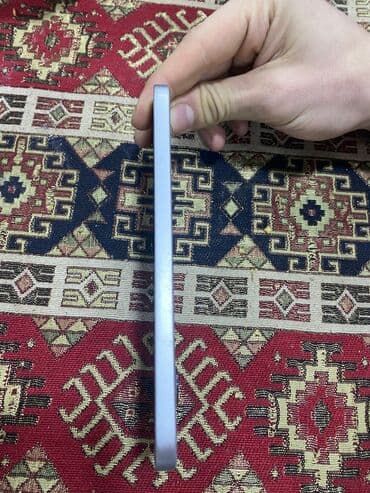 Техника для кухни: Honor 400 Lite, 256 ГБ, цвет - Серебристый, Отпечаток пальца — 4