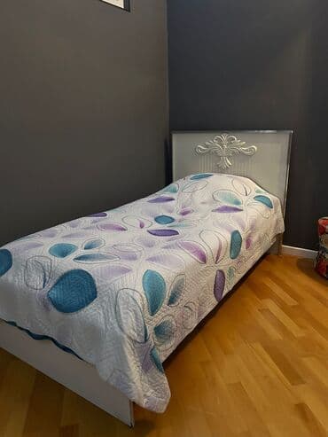 Termolar: İşlənmiş, Təknəfərlik çarpayı, Bazasız, Matras ilə, Siyirməsiz, Azərbaycan — 2