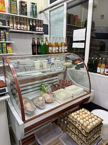 Оборудование для мойки: Vitrin soyuducu satılır. - Qiymət: 500 AZN - Ünvan: Nizami m/s - — 1